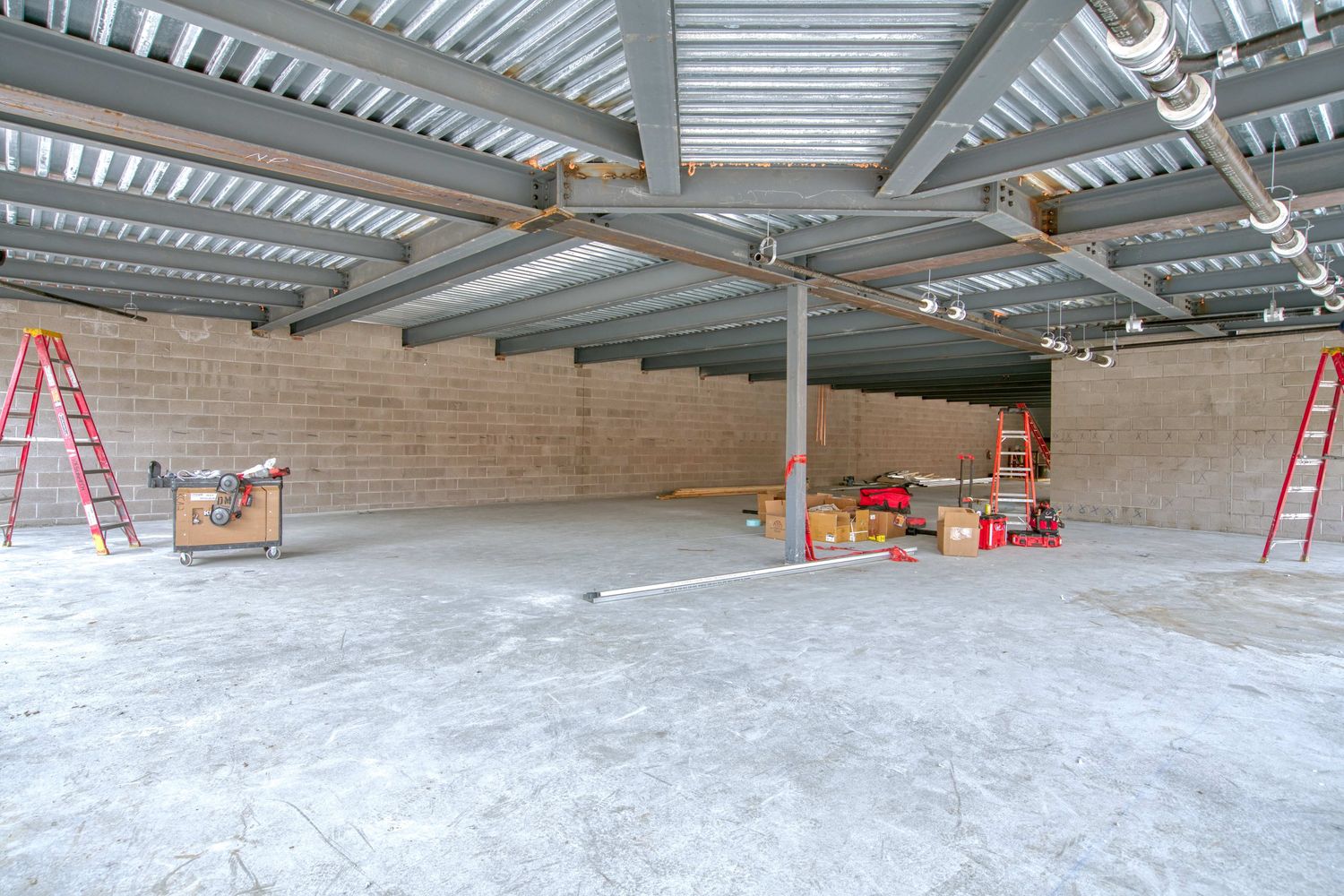 2nd Floor Space